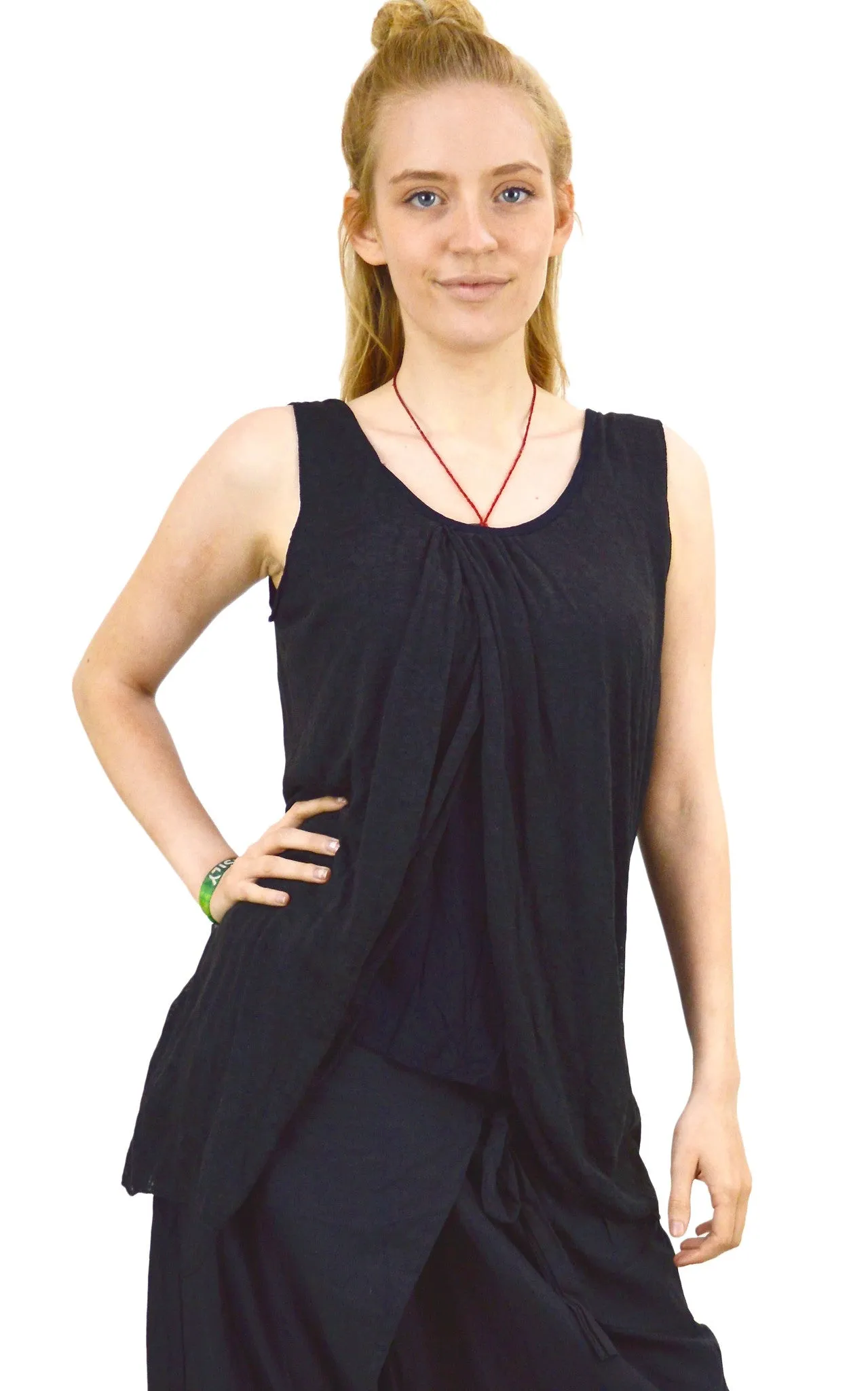 Split way sleeveless Blouse