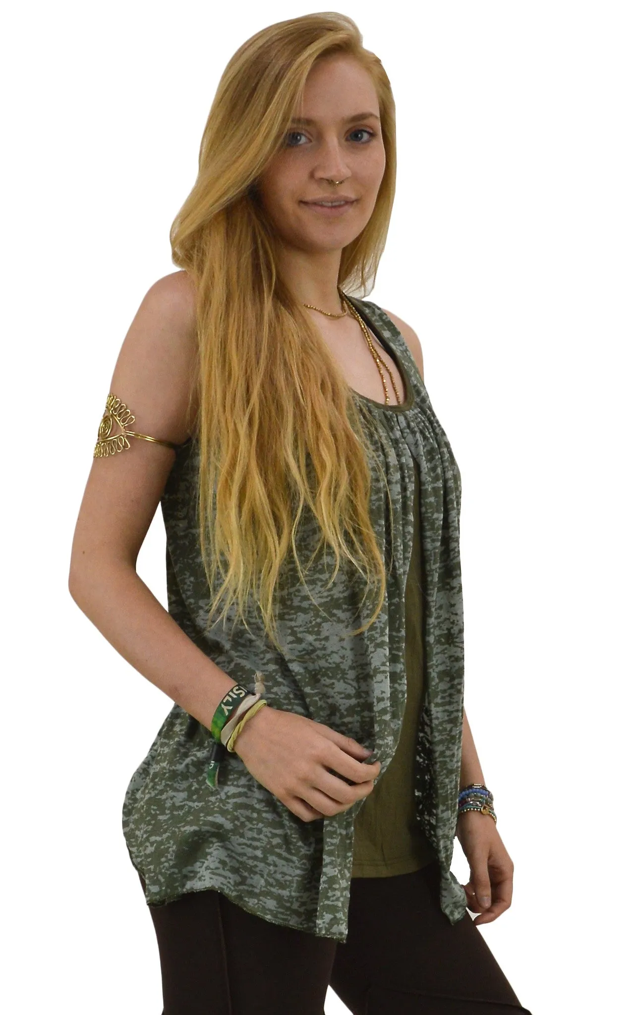 Split way sleeveless Blouse