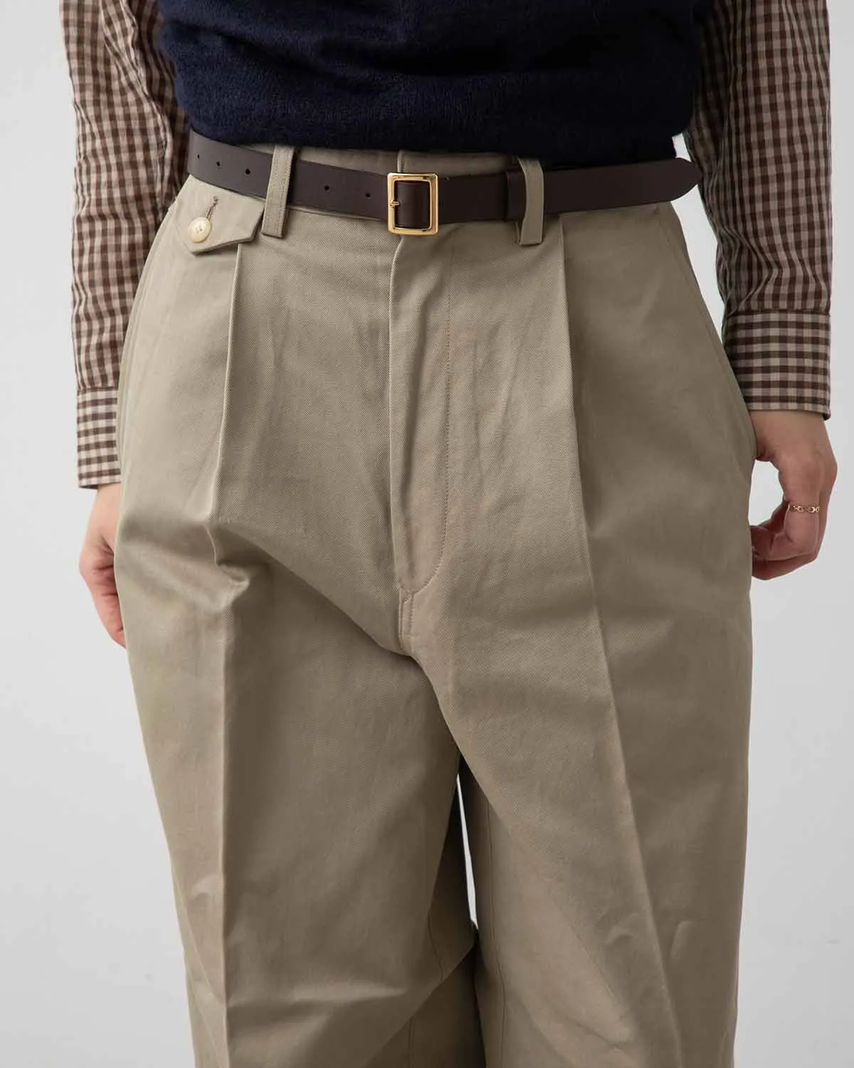 WASHED FINX CHINO ONE-TUCK PANTS